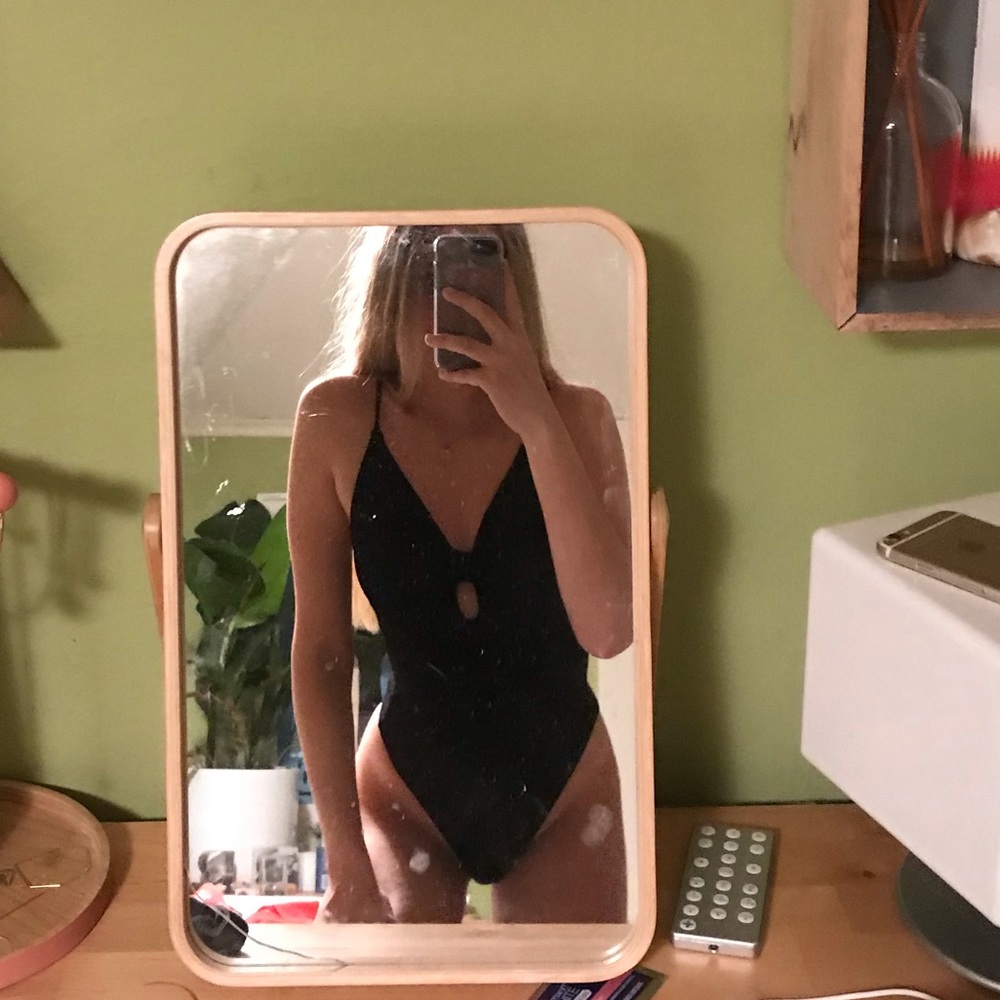 CUTE BODYSUIT!!!